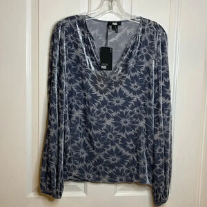 NWT PAIGE Selmah Floral Burnout Long-Sleeve Blouse size small in iced slate